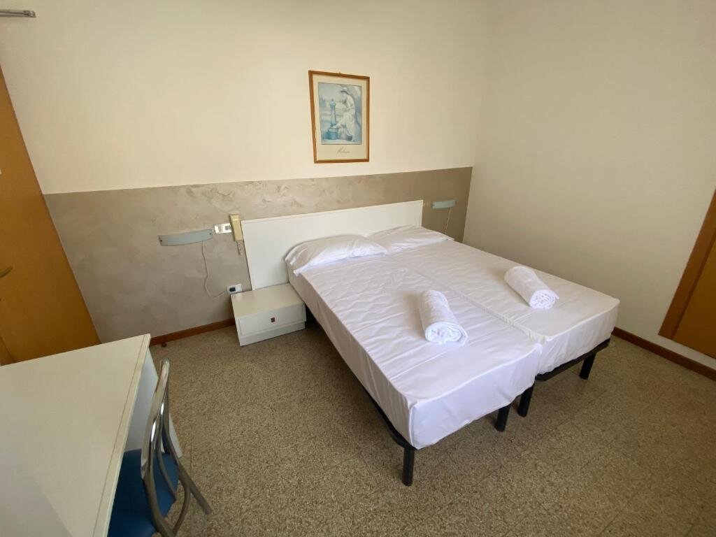 Hotel Villa Garda room 4